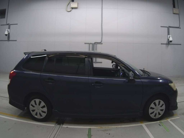 TOYOTA COROLLA FIELDER 2012