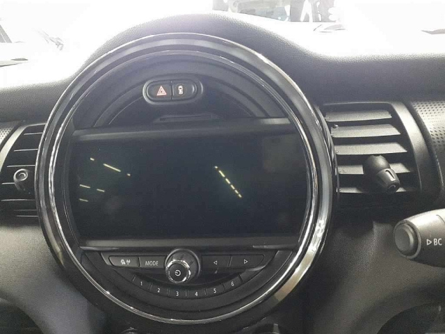 BMW MINI 2018