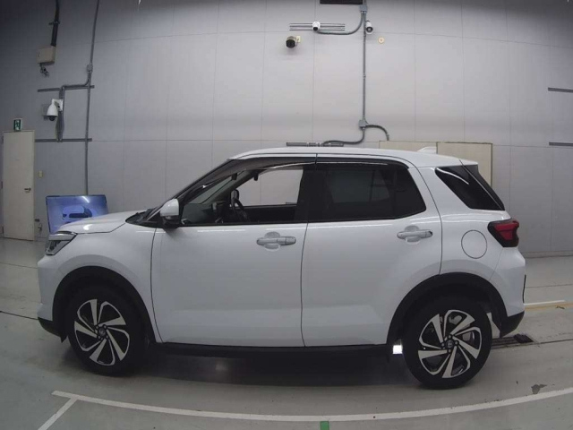 TOYOTA RAIZE 2021