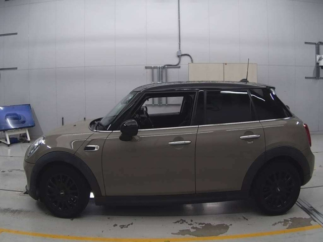 BMW MINI 2018