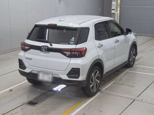 TOYOTA RAIZE 2021