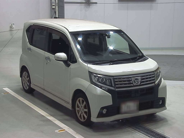 DAIHATSU MOVE 2015