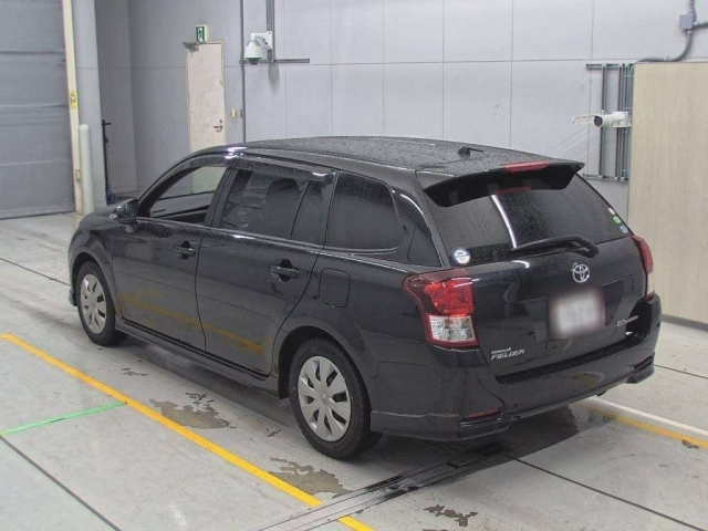 TOYOTA COROLLA FIELDER 2012