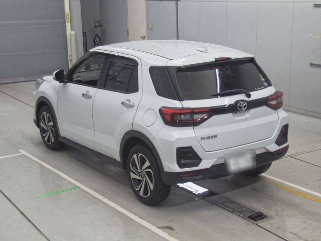 TOYOTA RAIZE 2021