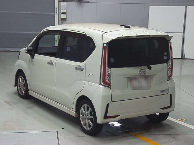 DAIHATSU MOVE 2015