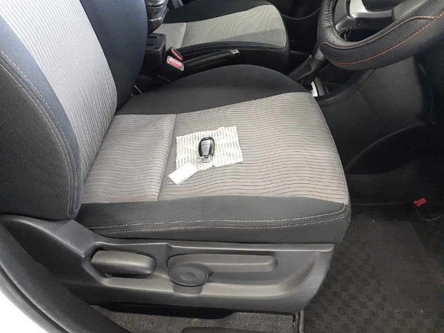 SUZUKI SWIFT 2012