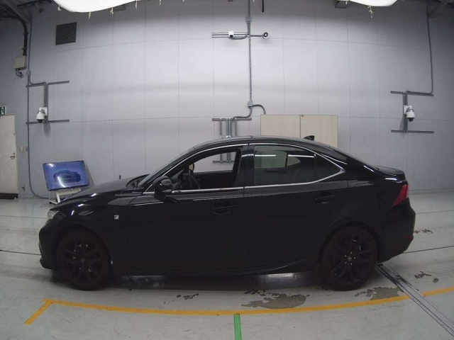 LEXUS IS 2015