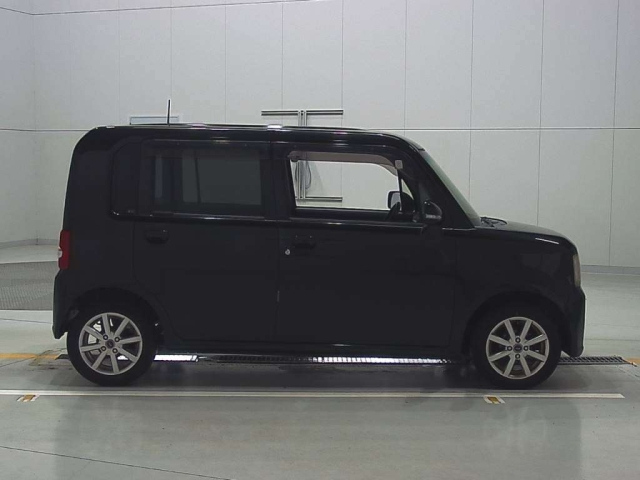 DAIHATSU MOVE CONTE 2013