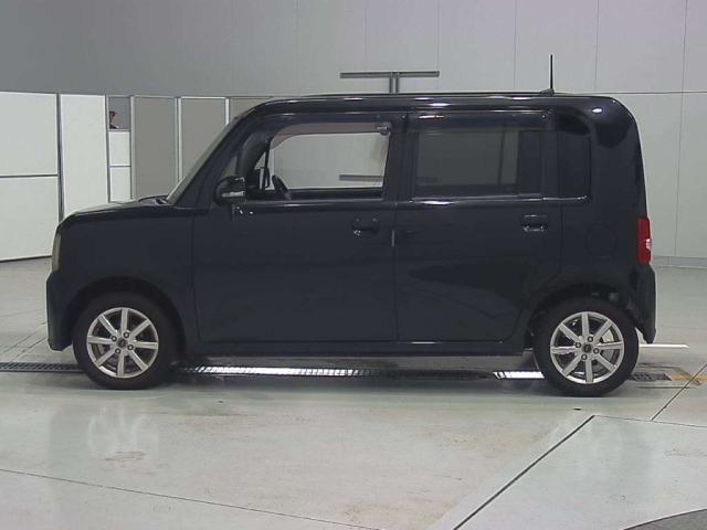 DAIHATSU MOVE CONTE 2013