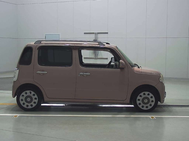 DAIHATSU MIRA 2012