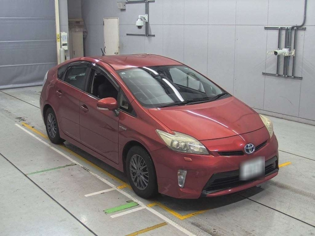 TOYOTA PRIUS 2011