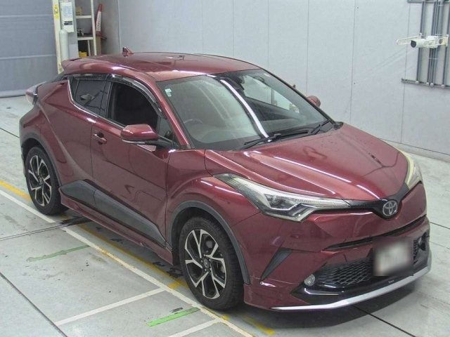 TOYOTA C-HR 2016