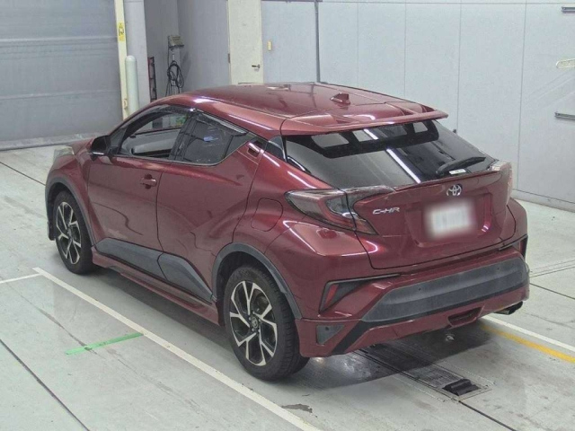 TOYOTA C-HR 2016
