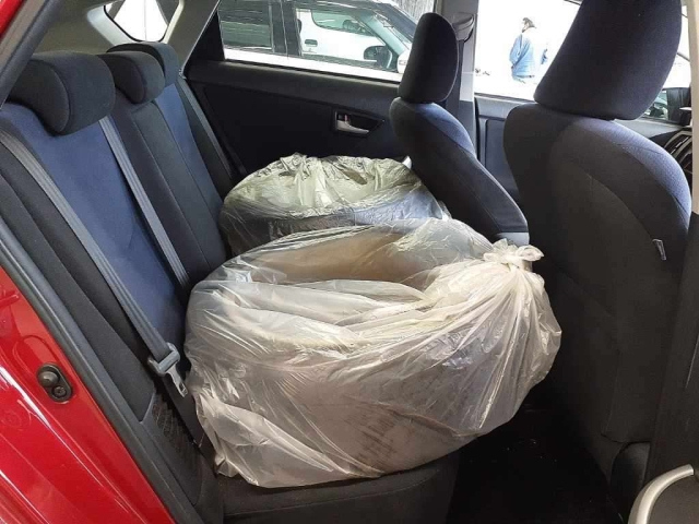 TOYOTA PRIUS 2011
