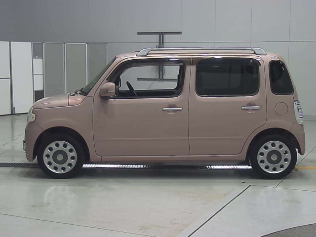 DAIHATSU MIRA 2012