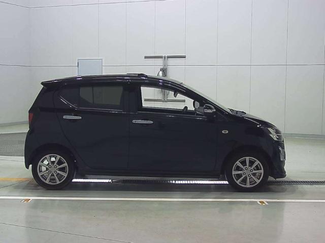 DAIHATSU MIRA E S 2021