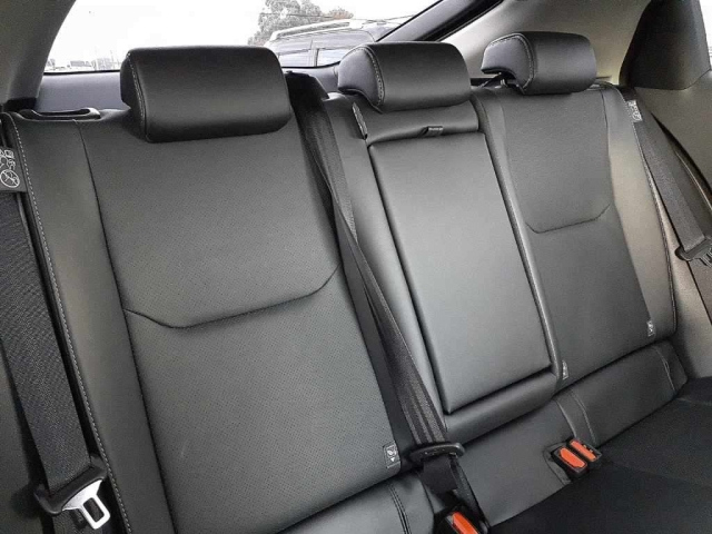 TOYOTA PRIUS 2025