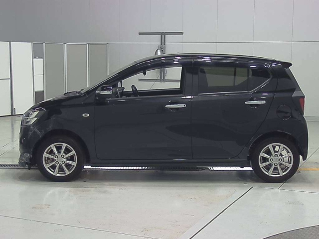 DAIHATSU MIRA E S 2021