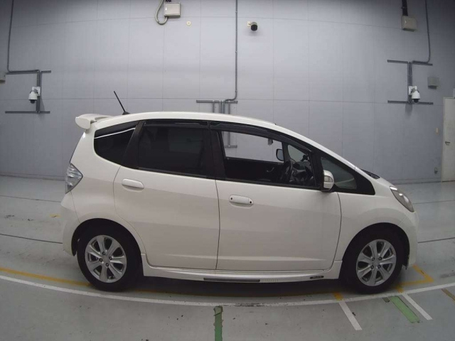 HONDA FIT 2011