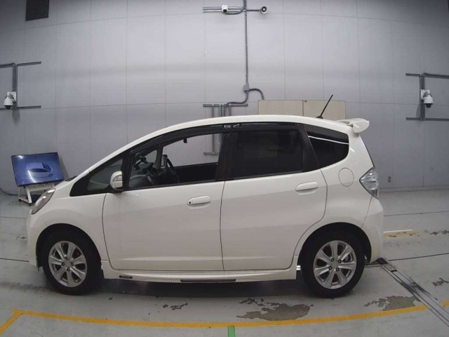 HONDA FIT 2011
