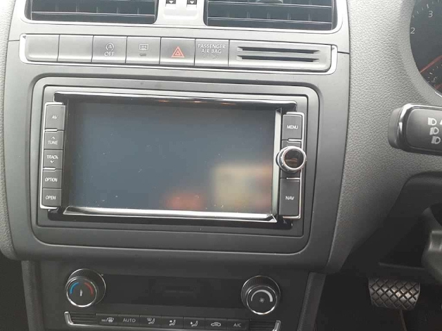 VOLKSWAGEN POLO 2017