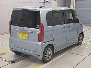HONDA N BOX 2017