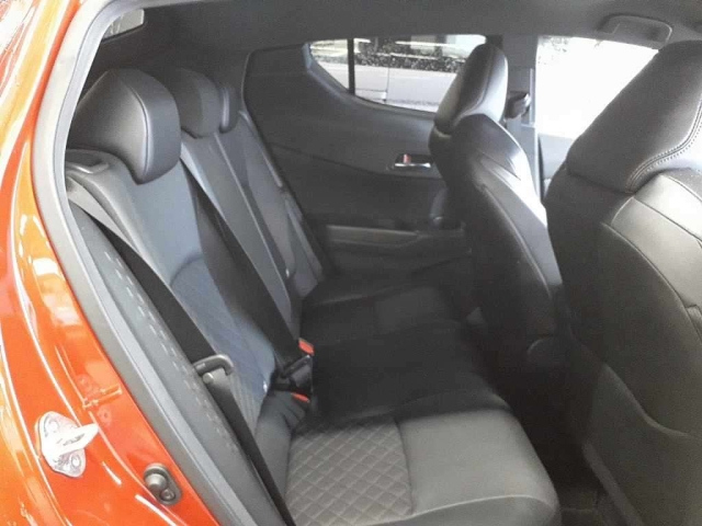 TOYOTA C-HR 2020