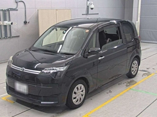 TOYOTA SPADE 2016