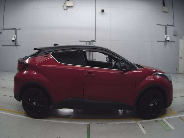 TOYOTA C-HR 2020