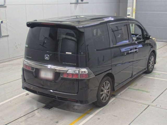 HONDA STEP WAGON 2009
