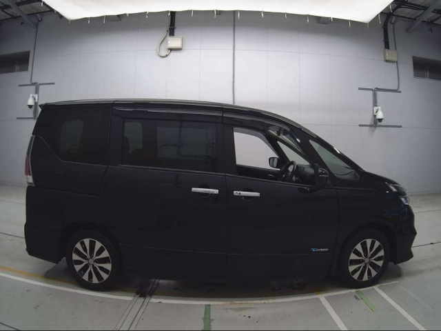 NISSAN SERENA 2016