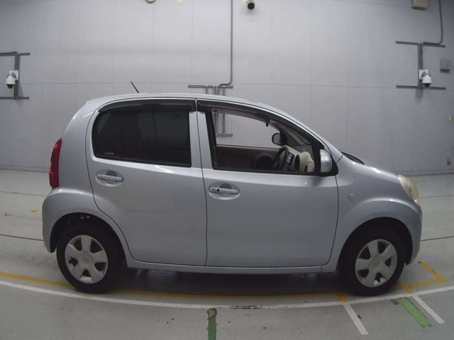 TOYOTA PASSO 2012