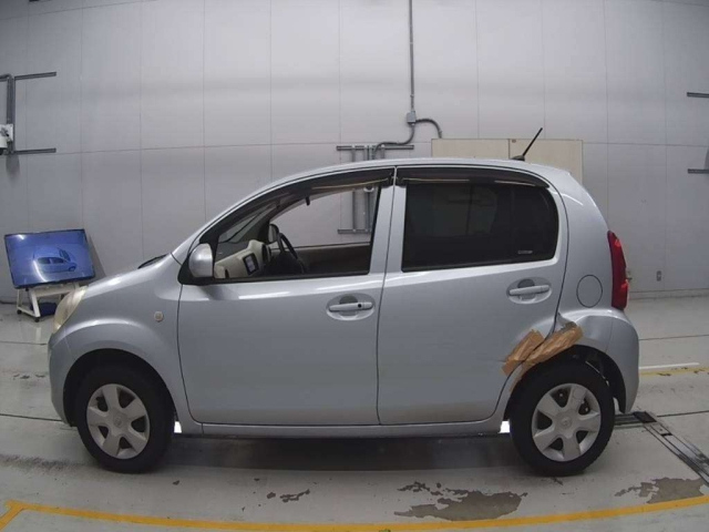 TOYOTA PASSO 2012
