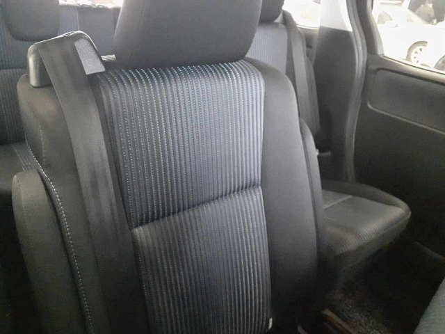 TOYOTA VOXY 2014