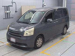 TOYOTA NOAH 2009