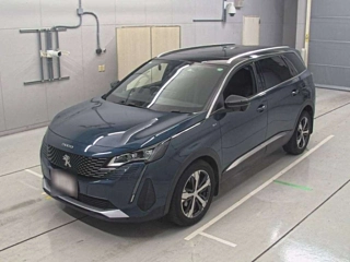 PEUGEOT 5008 2021