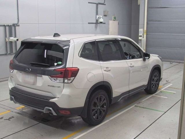 SUBARU FORESTER 2021