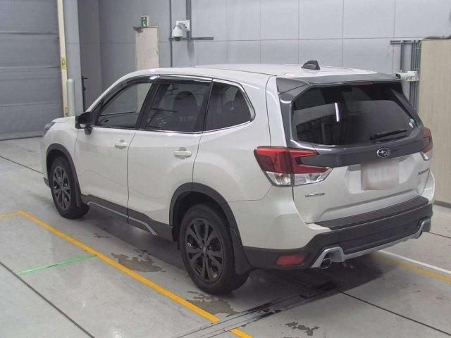 SUBARU FORESTER 2021