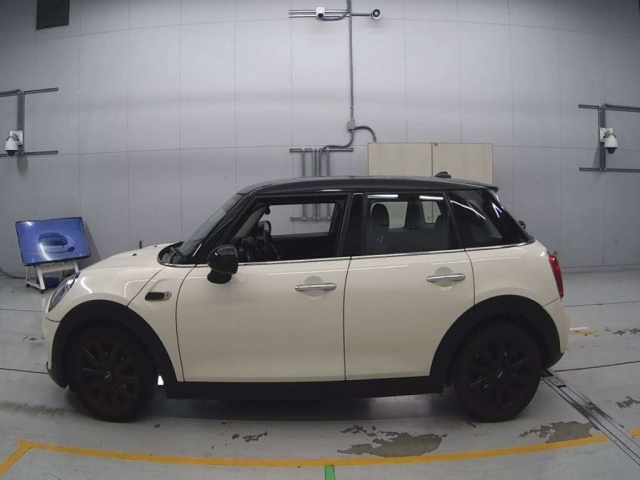 BMW MINI 2016
