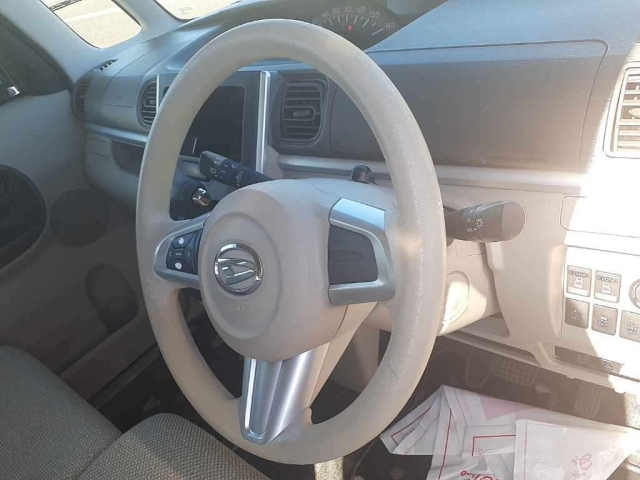 DAIHATSU TANTO 2015