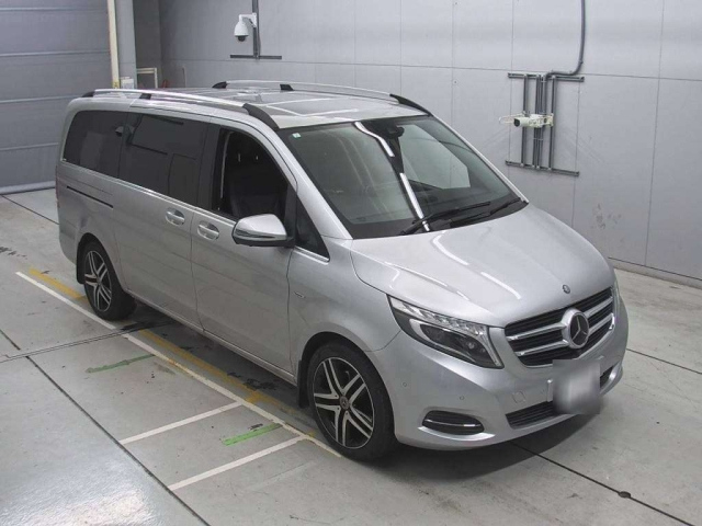 MERCEDES BENZ V CLASS 2017
