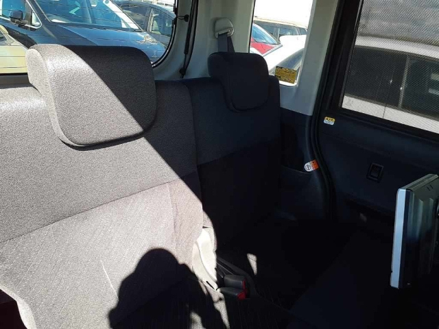 DAIHATSU TANTO 2013