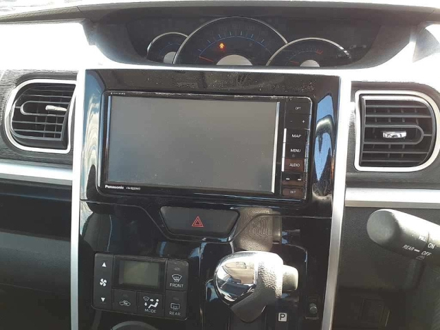 DAIHATSU TANTO 2013