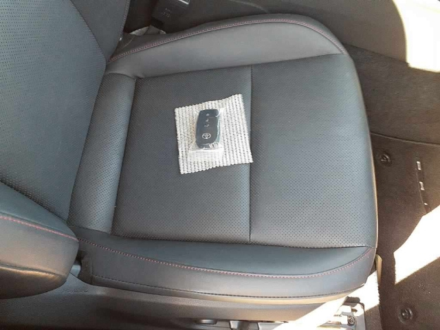 TOYOTA PRIUS 2023