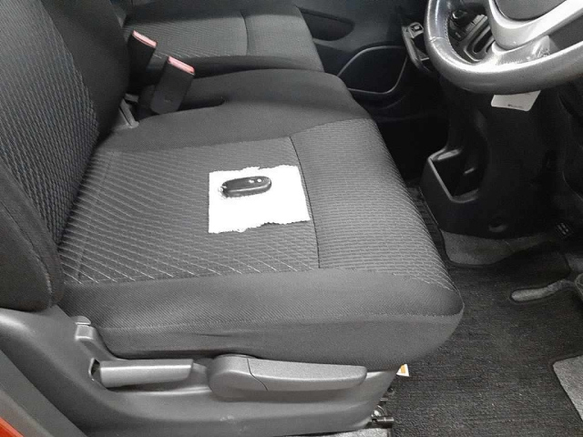 SUZUKI WAGON R 2012
