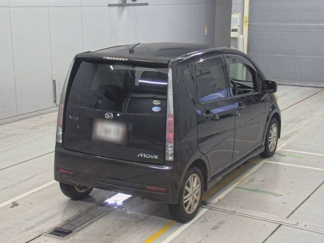 DAIHATSU MOVE 2010