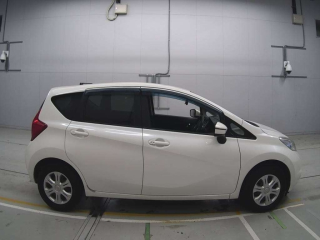 NISSAN NOTE 2015