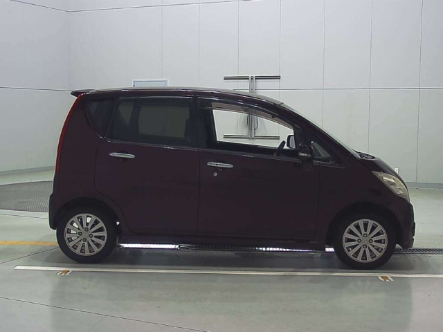 DAIHATSU MOVE 2009