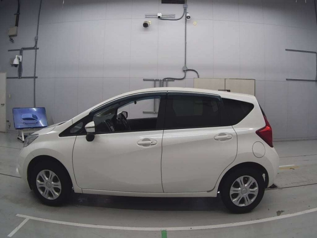 NISSAN NOTE 2015