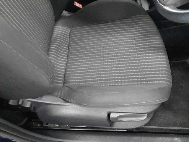 VOLKSWAGEN POLO 2013